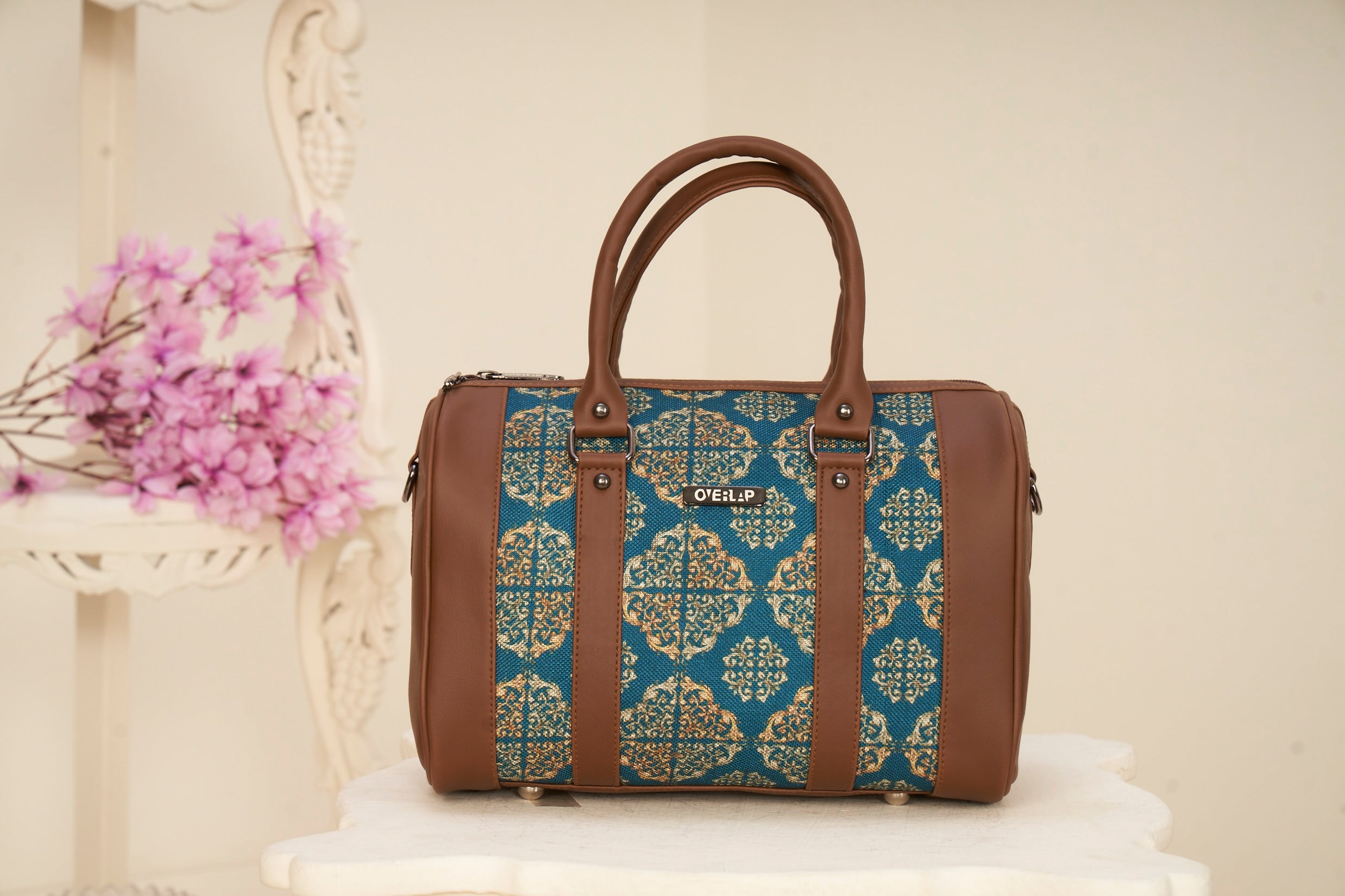 Twinning Trends: (Daisy 003) Vegan Leather Handbags with Dual Handles