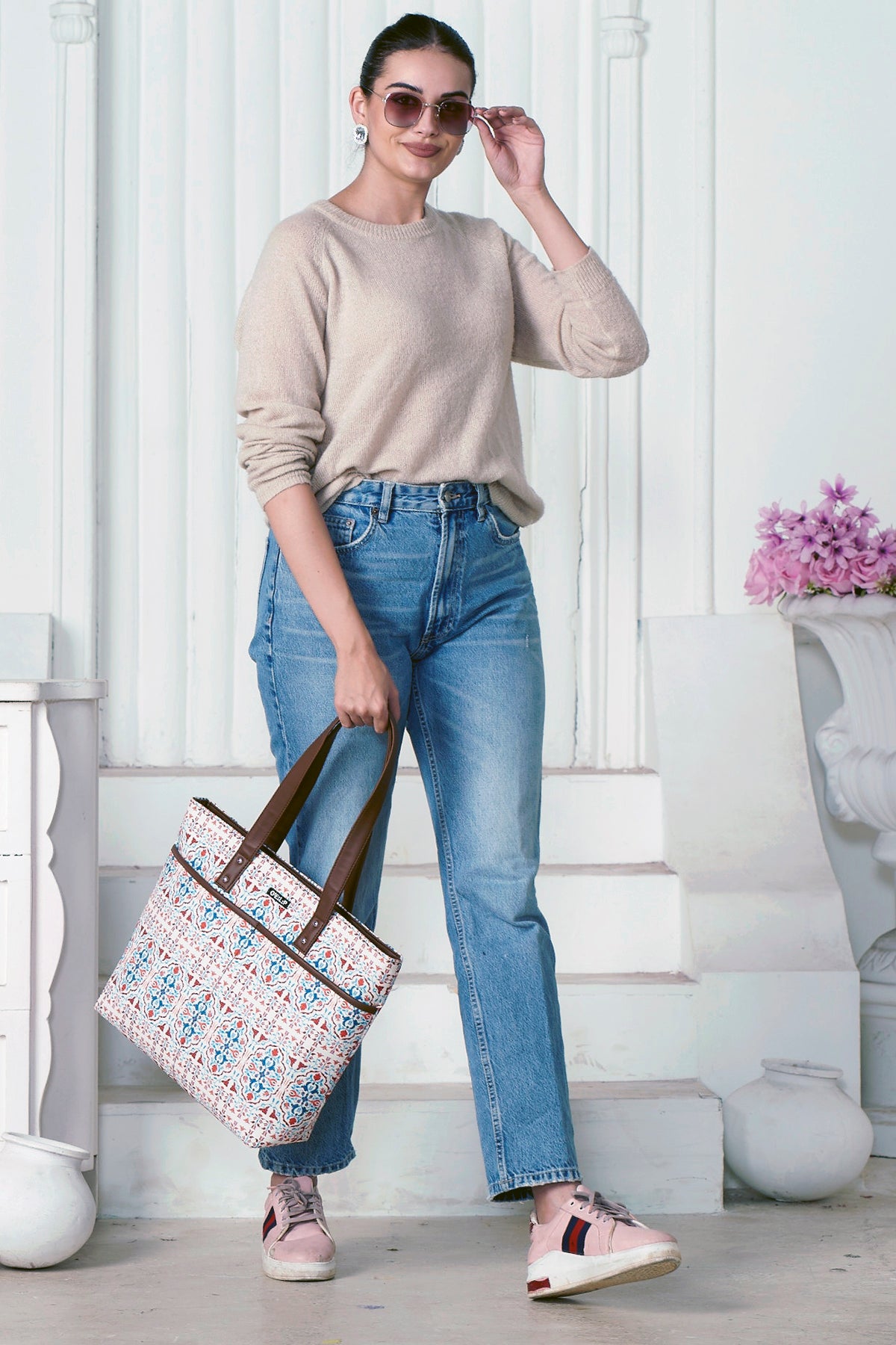 OT 003: Statement in Style - Printed Canvas Tote for Fashionable Functionality