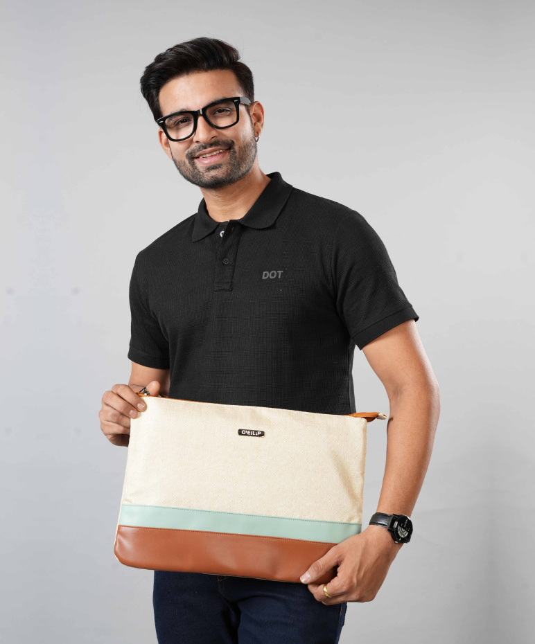 Artisanal Jute Laptop Sleeve - Handcrafted Eco-Friendly Protection